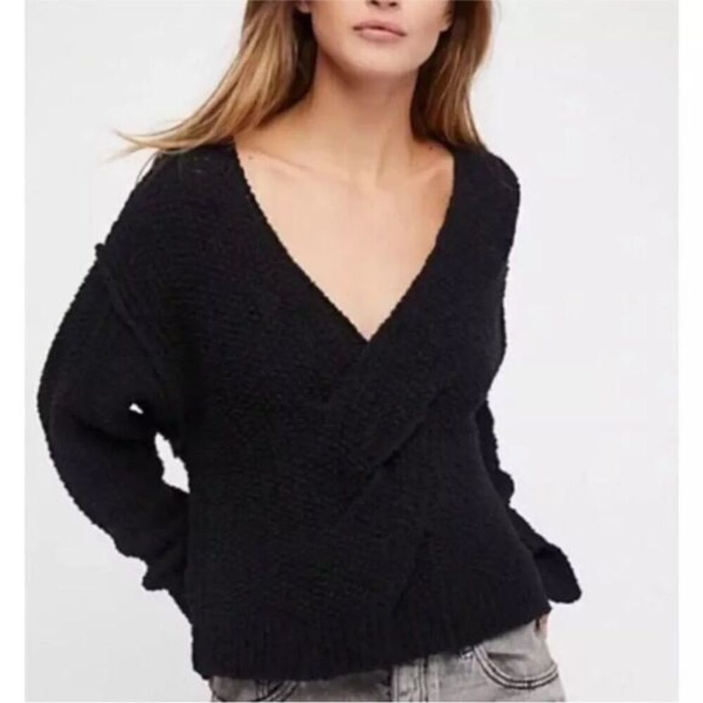 Free People Black‎ Front Twist Cotton Chunky Knit Sweater Women's Size Medium